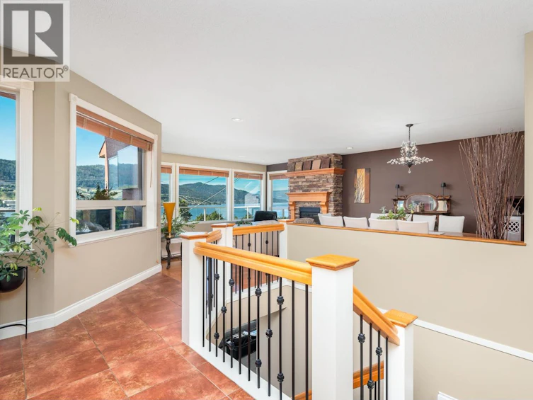 7551 Tronson Road, Vernon, BC, V1H 1C4 - 7