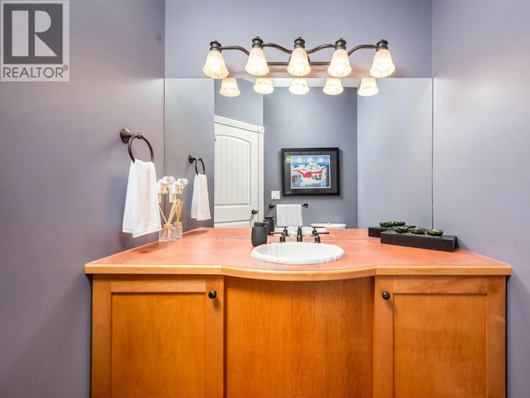 7551 Tronson Road, Vernon, BC, V1H 1C4 - 32