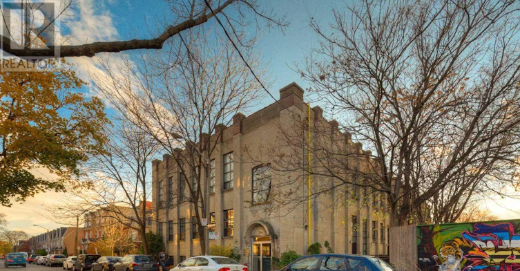 124-284 St Helens Avenue, Toronto, ON, M6H 4A4