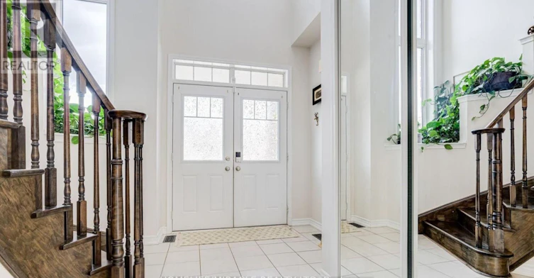 91 Tysonville Circle, Brampton, ON, L7A 4B2 - 3