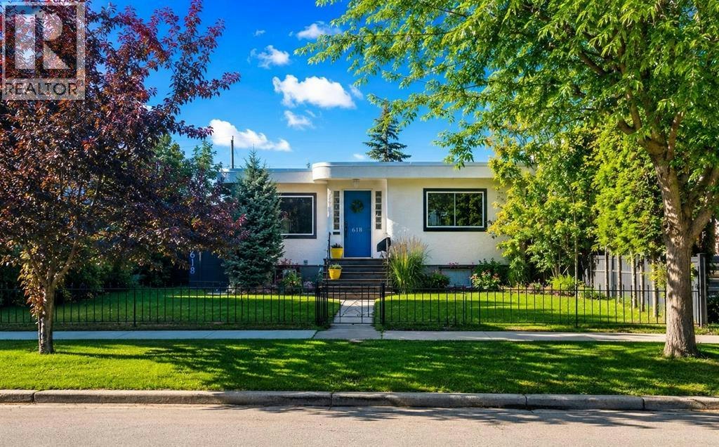 618 11 Avenue NE, Calgary, AB, T2E 0Z7