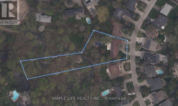 16 Brian Cliff Drive