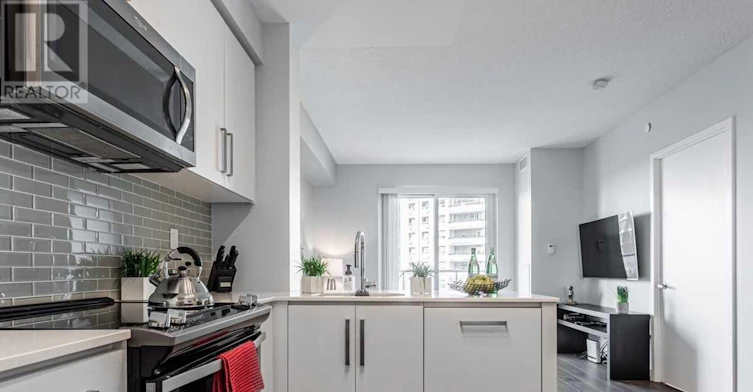 612-5180 Yonge Street, Toronto, ON, M2N 5P6 - 5