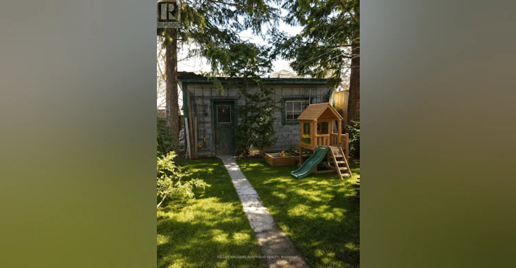 71 Chisholm Avenue, Toronto, ON, M4C 4V1 - 12