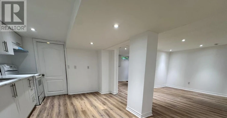 LOWER-46 Plains Road E, Burlington, ON, L7T 2B9 - 7
