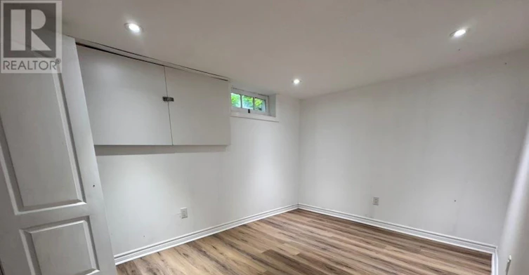 LOWER-46 Plains Road E, Burlington, ON, L7T 2B9 - 10