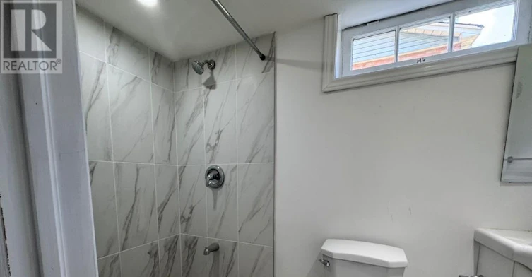 LOWER-46 Plains Road E, Burlington, ON, L7T 2B9 - 6