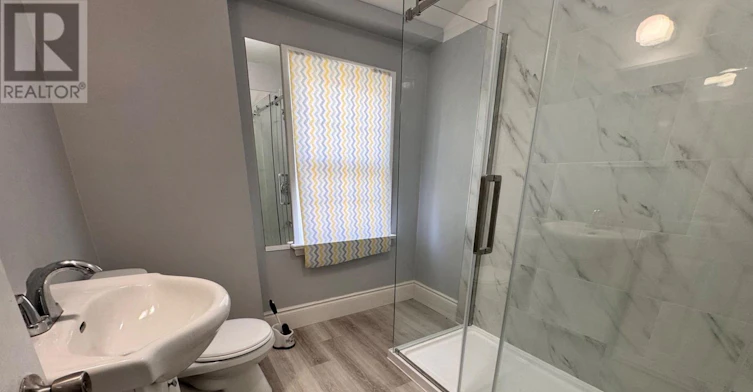 UPPER-46 Plains Road, Burlington, ON, L7T 2B9 - 18