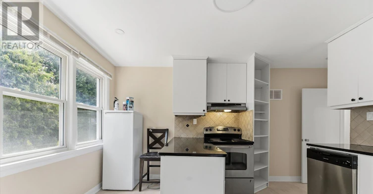1873 Fairbanks Avenue, Ottawa, ON, K1H 5X6 - 10