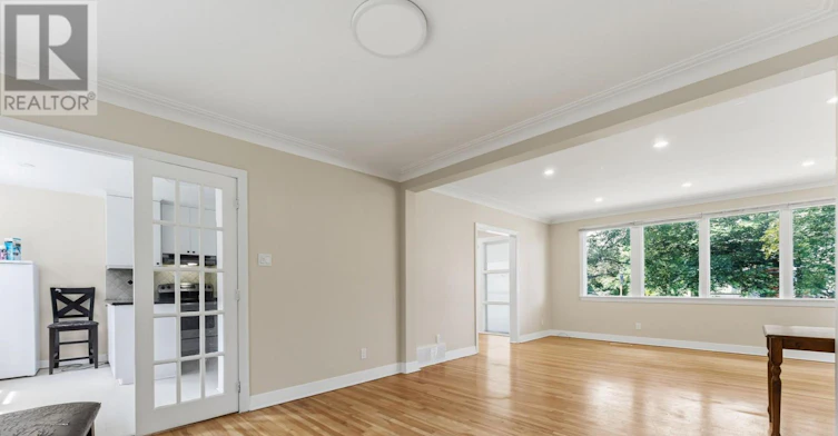 1873 Fairbanks Avenue, Ottawa, ON, K1H 5X6 - 8