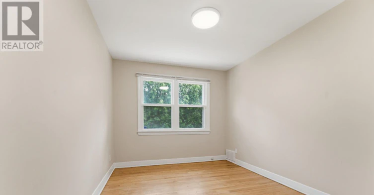 1873 Fairbanks Avenue, Ottawa, ON, K1H 5X6 - 14