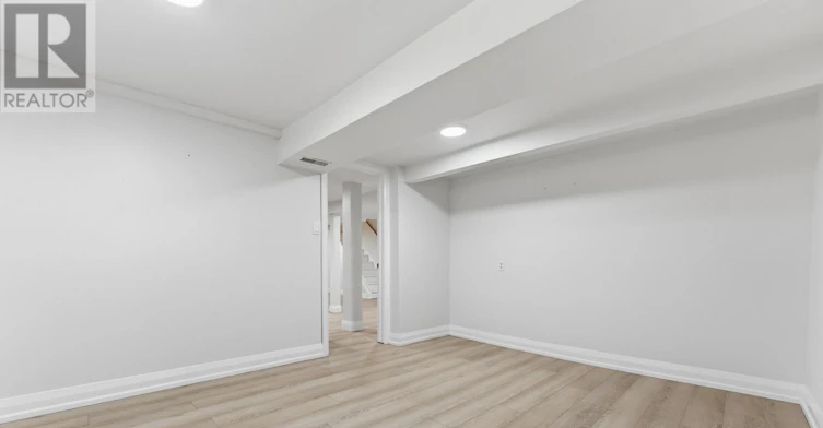 1873 Fairbanks Avenue, Ottawa, ON, K1H 5X6 - 28