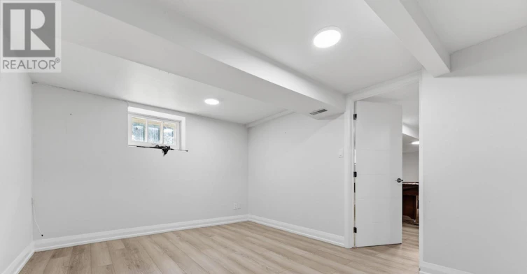 1873 Fairbanks Avenue, Ottawa, ON, K1H 5X6 - 29