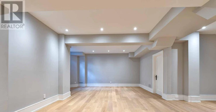 230 Dunvegan Road, Toronto, ON, M5P 2P2 - 39