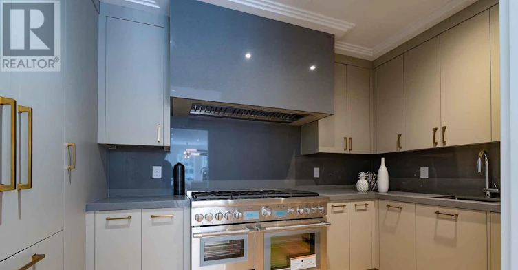 230 Dunvegan Road, Toronto, ON, M5P 2P2 - 22