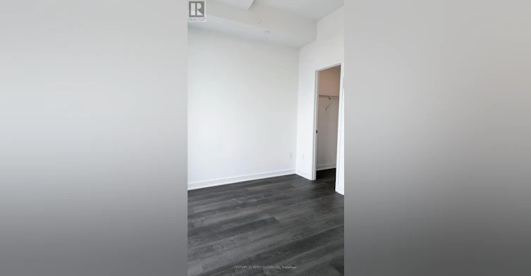 3008-3900 Confederation Parkway, Mississauga, ON, L5B 0M3 - 10