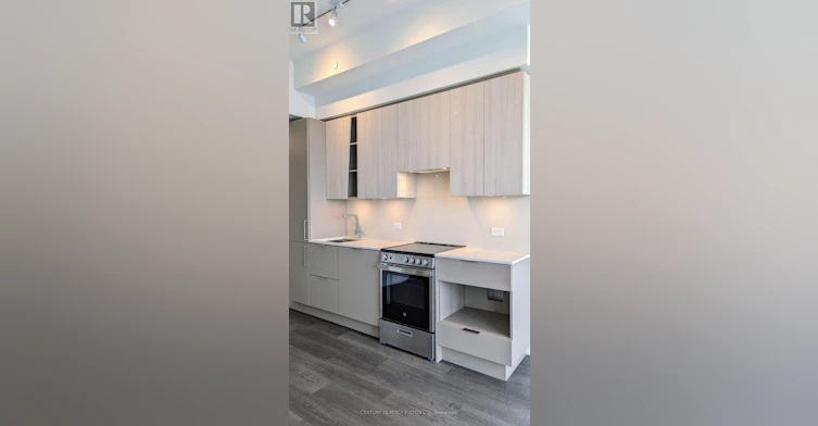 3008-3900 Confederation Parkway, Mississauga, ON, L5B 0M3 - 3
