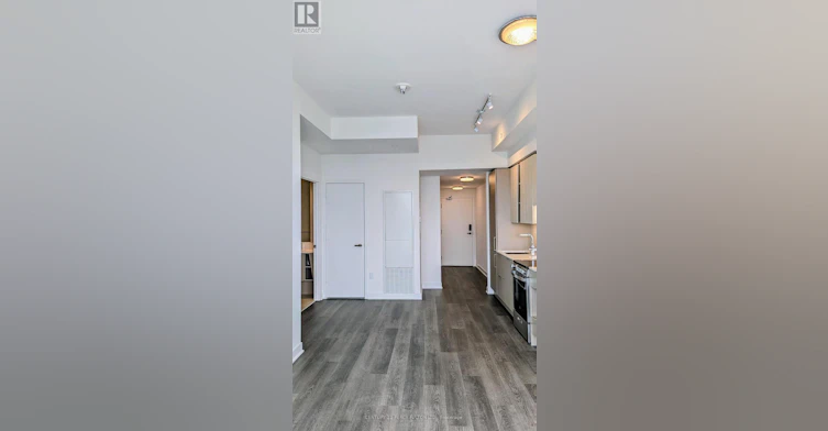 3008-3900 Confederation Parkway, Mississauga, ON, L5B 0M3 - 5