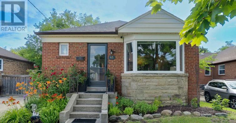 MAIN-45 Mayall Avenue, Toronto, ON, M3L 1E7