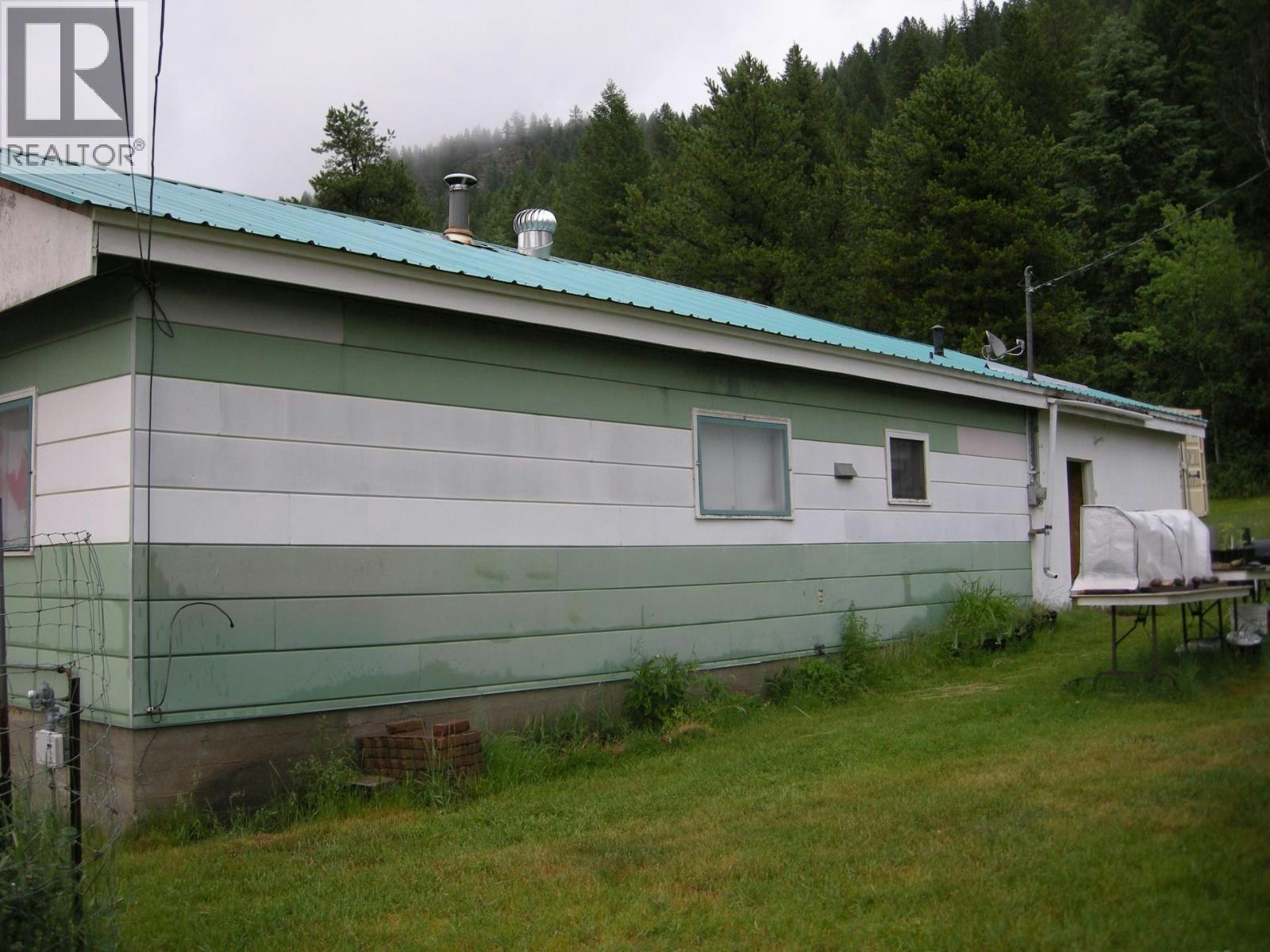 398 Marguerite Avenue, Greenwood, BC, V0H 1J0 - 18