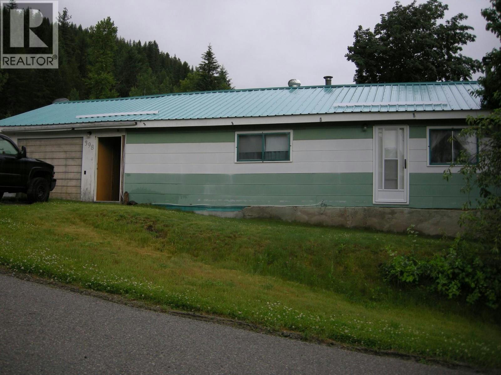 398 Marguerite Avenue, Greenwood, BC, V0H 1J0 - 22