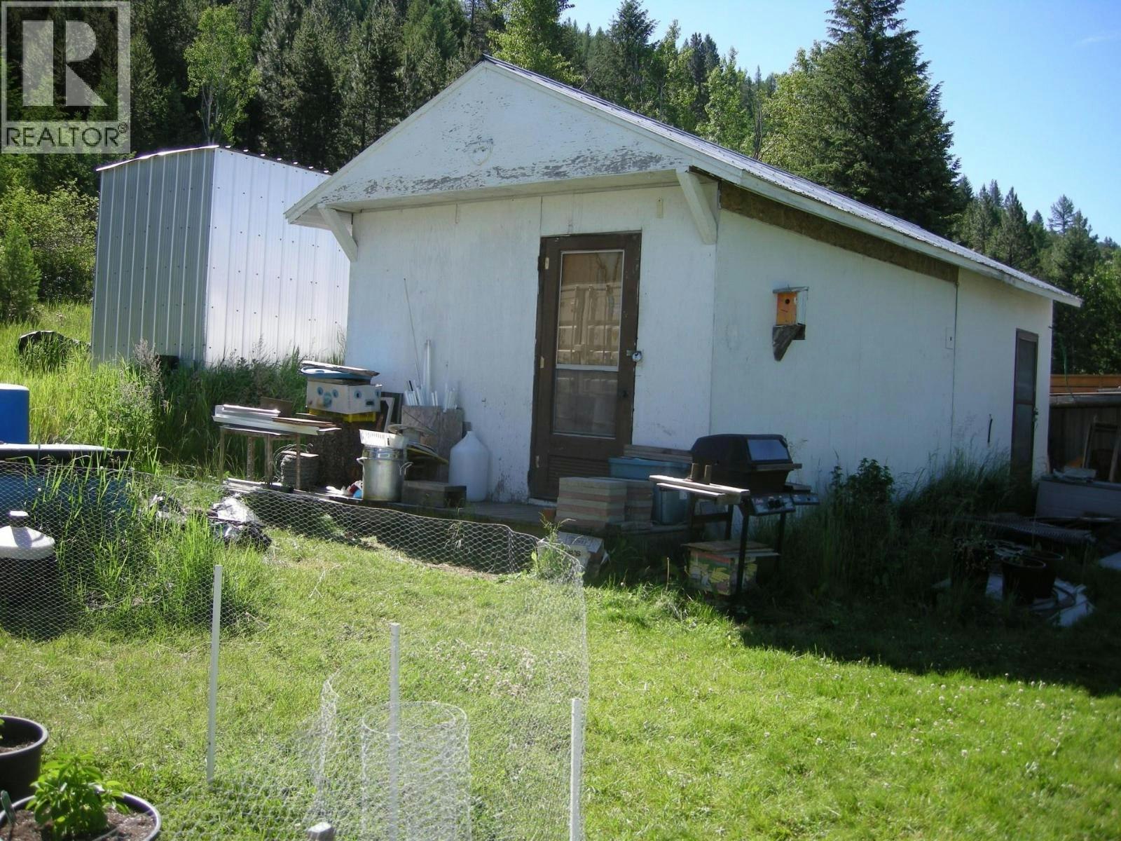 398 Marguerite Avenue - 5