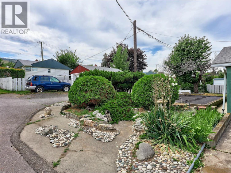 650 13th Avenue, Kamloops, BC, V2C 3Y9 - 39