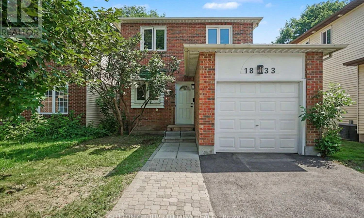 1833 Brousseau Crescent