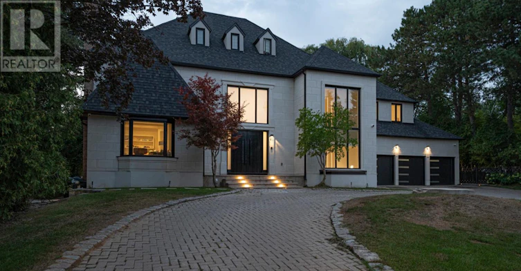 19 Fifeshire Road, Toronto, ON, M2L 2G4 - 5