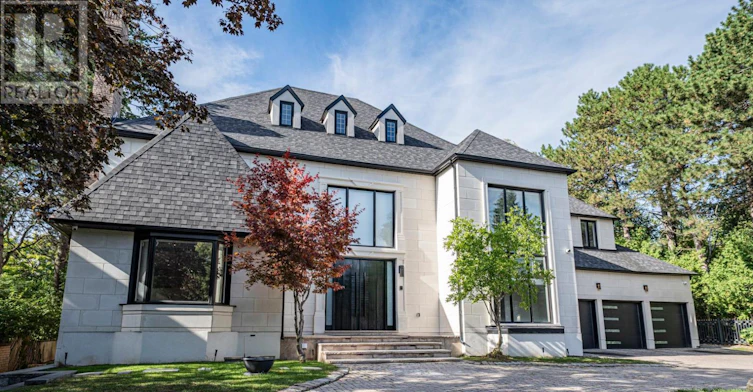 19 Fifeshire Road, Toronto, ON, M2L 2G4 - 4