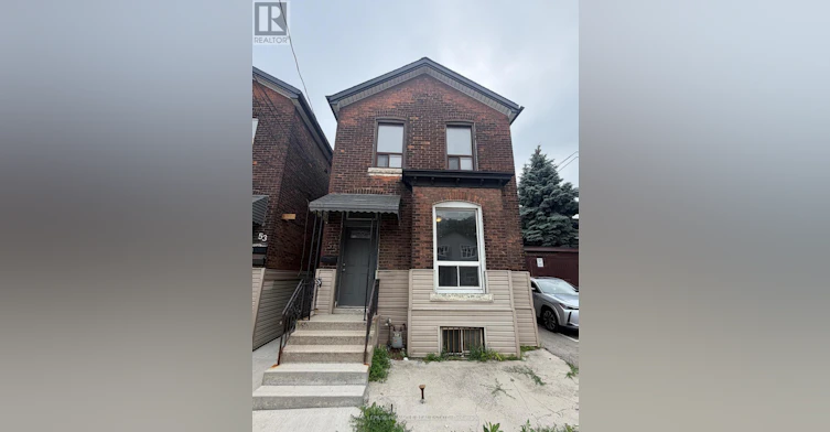 UPPER-55 Cannon Street W, Hamilton, ON, L8R 2B4