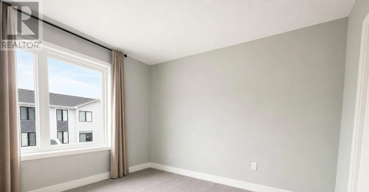11-177 Edgevalley Road, London, ON, N5V 0C5 - 11