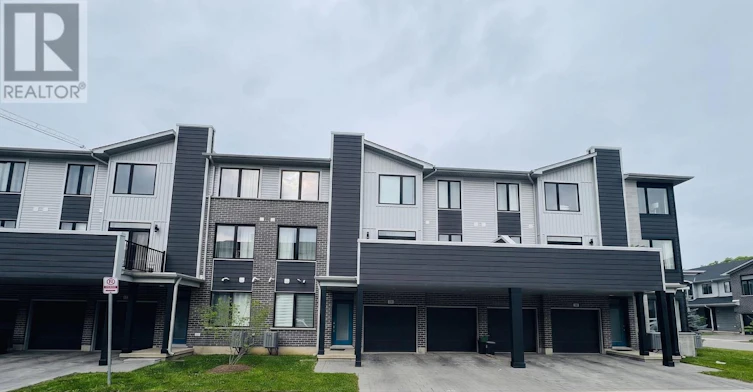 11-177 Edgevalley Road, London, ON, N5V 0C5