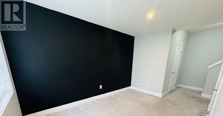 11-177 Edgevalley Road, London, ON, N5V 0C5 - 2