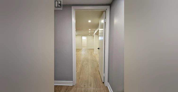LOWER-45 Mayall Avenue, Toronto, ON, M3L 1E7 - 6