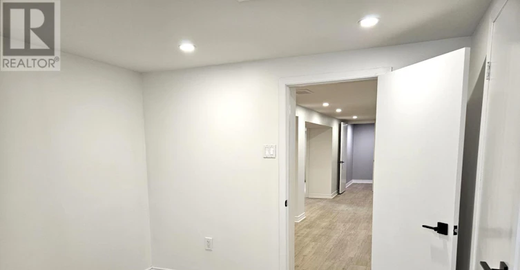 LOWER-45 Mayall Avenue, Toronto, ON, M3L 1E7 - 21