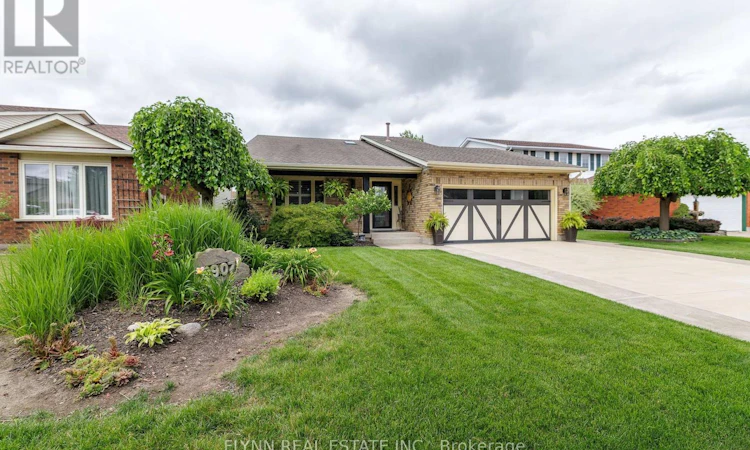 3907 Cardinal Drive