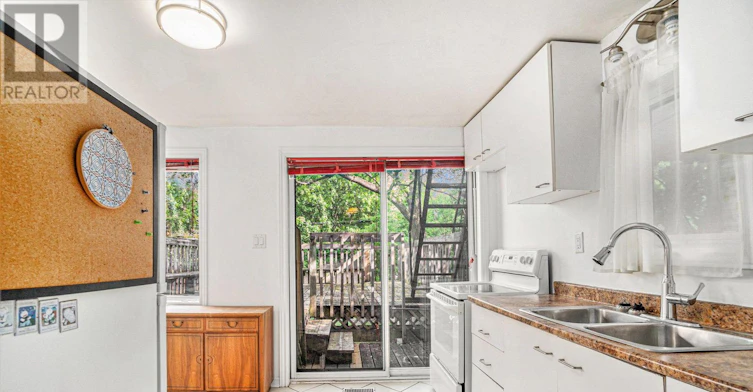 1-350 Fifth Avenue, Ottawa, ON, K1S 2N8 - 8