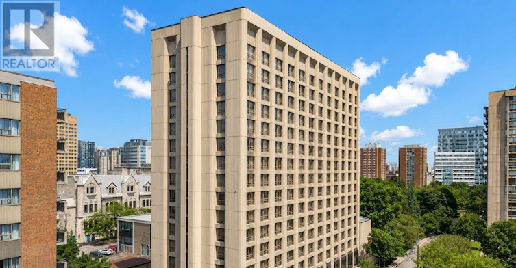 1015-111 Cooper Street, Ottawa, ON, K2P 2E3