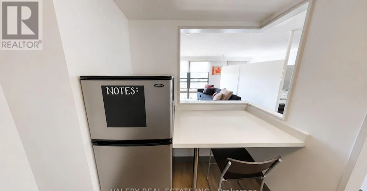 1015-111 Cooper Street, Ottawa, ON, K2P 2E3 - 4