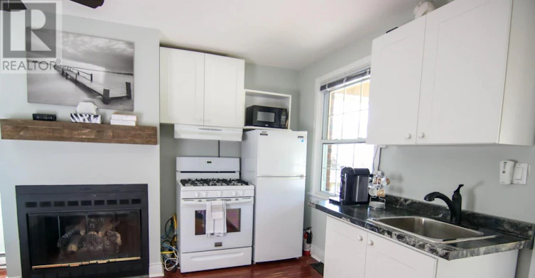 150-2 Mahaffy Court, Bracebridge, ON, P1L 2A6 - 9