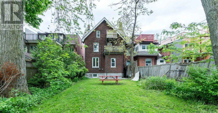 C-201 Madison Avenue E, Toronto, ON, M5R 2S6 - 5