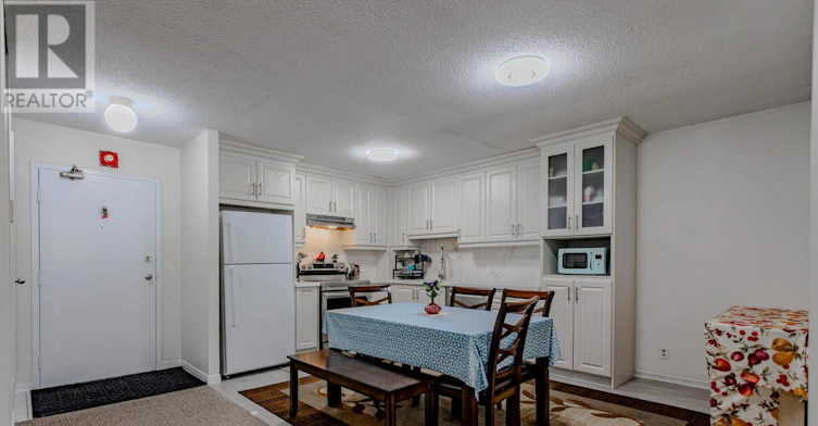 102-1275 Cornerbrook Place, Mississauga, ON, L5C 3J3 - 16