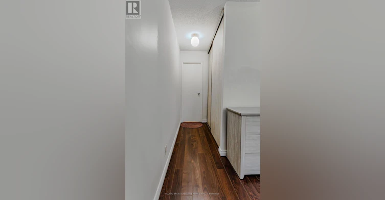 102-1275 Cornerbrook Place, Mississauga, ON, L5C 3J3 - 5