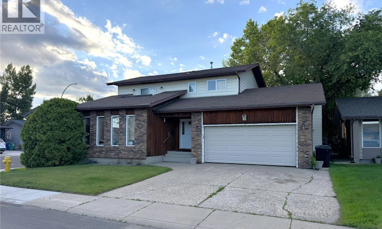 306 Crean Crescent