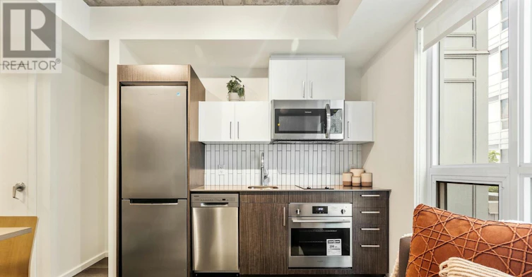 R1002-256 Rideau Street, Ottawa, ON, K1N 5Y3 - 4