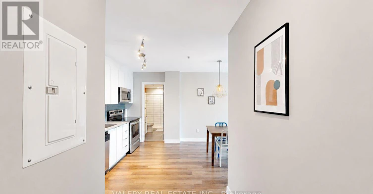 315-305 Rideau Street N, Ottawa, ON - 4