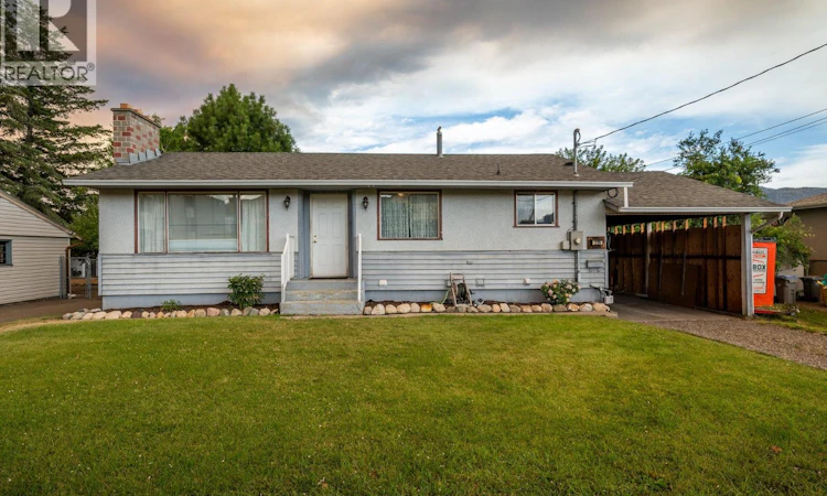 229 Nelson Avenue