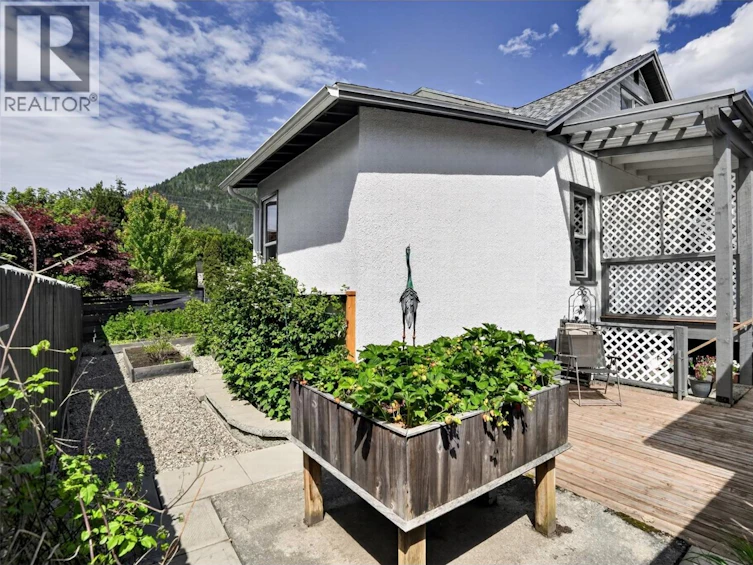 524 Second Street, Nelson, BC, V1L 2L5 - 10