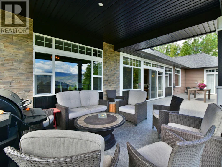 2127 W Pleasant Dale Road, Blind Bay, BC, V0E 2W1 - 18